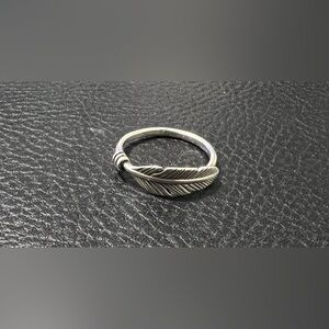 James Avery - Retired Delicate Feather Ring